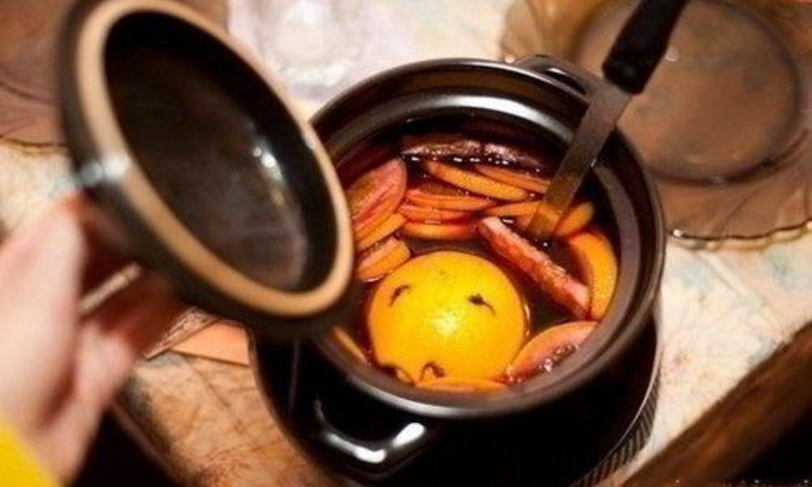 Рецепт глинтвейна с имбирем, гвоздикой и изюмом