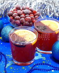 Клюквенный безалкогольный глинтвейн