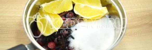 клюквенный безалкогольный глинтвейн