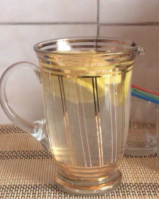 Холодный напиток с лимоном