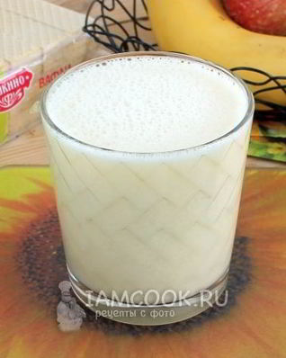 Коктейль из фруктов с сывороткой