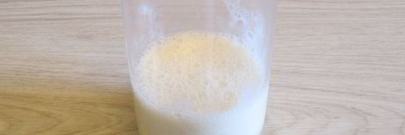 коктейль из фруктов с сывороткой