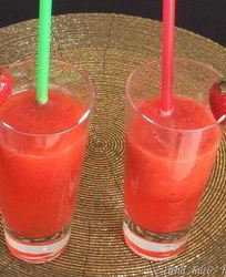 Клубничный лимонад