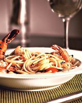 Паста с морским коктейлем