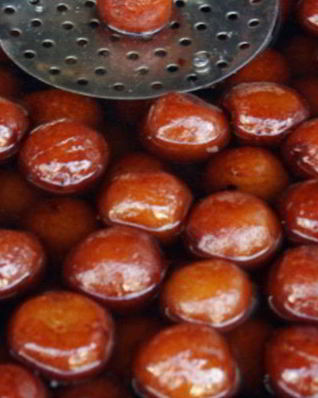 Слива в сиропе