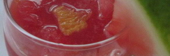 арбузно-апельсиновый смузи