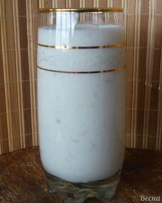 Бананово-кефирный смузи