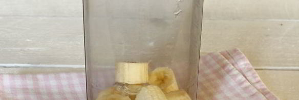 банановый смузи с молоком