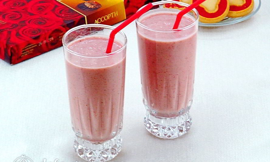 Рецепт клубнично-бананового смузи