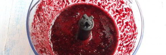 клубнично-черничный смузи