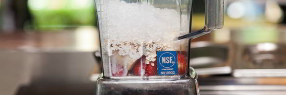 клубничный смузи с овсянкой