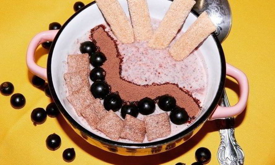 Рецепт малинового смузи-боул