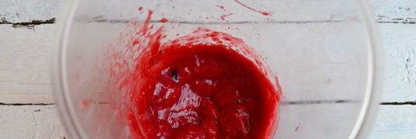 малиновый смузи с мороженым