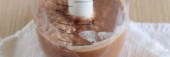 шоколадный смузи с бананом и кокосовым молоком