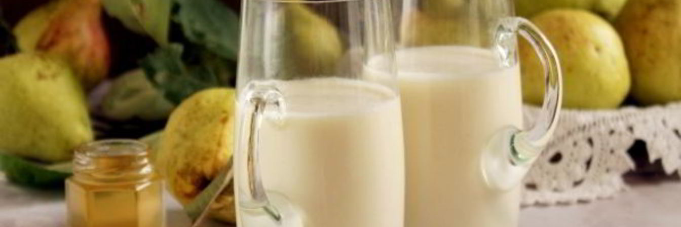 Смузи из груш с кефиром