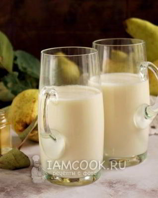 Смузи из груш с кефиром