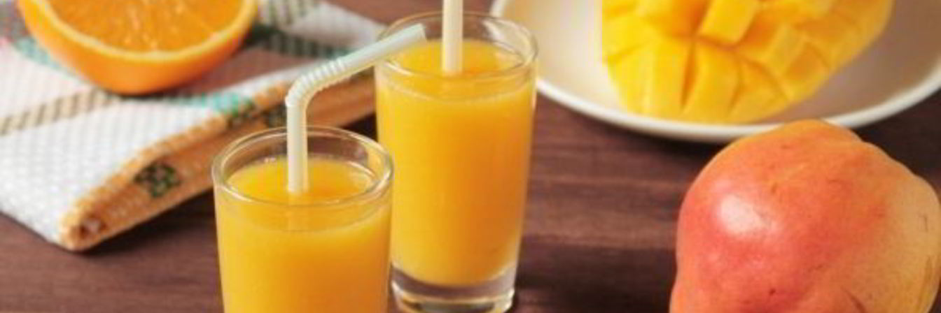 Смузи из свежего манго и груши