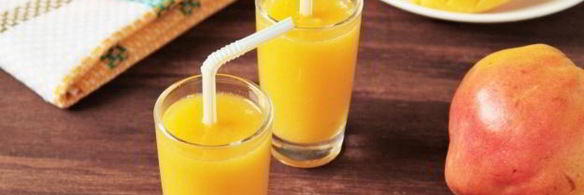 смузи из свежего манго и груши