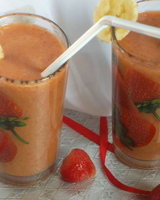 Смузи с бананом и зеленым чаем