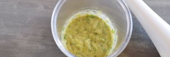 смузи с сельдереем и семенами льна