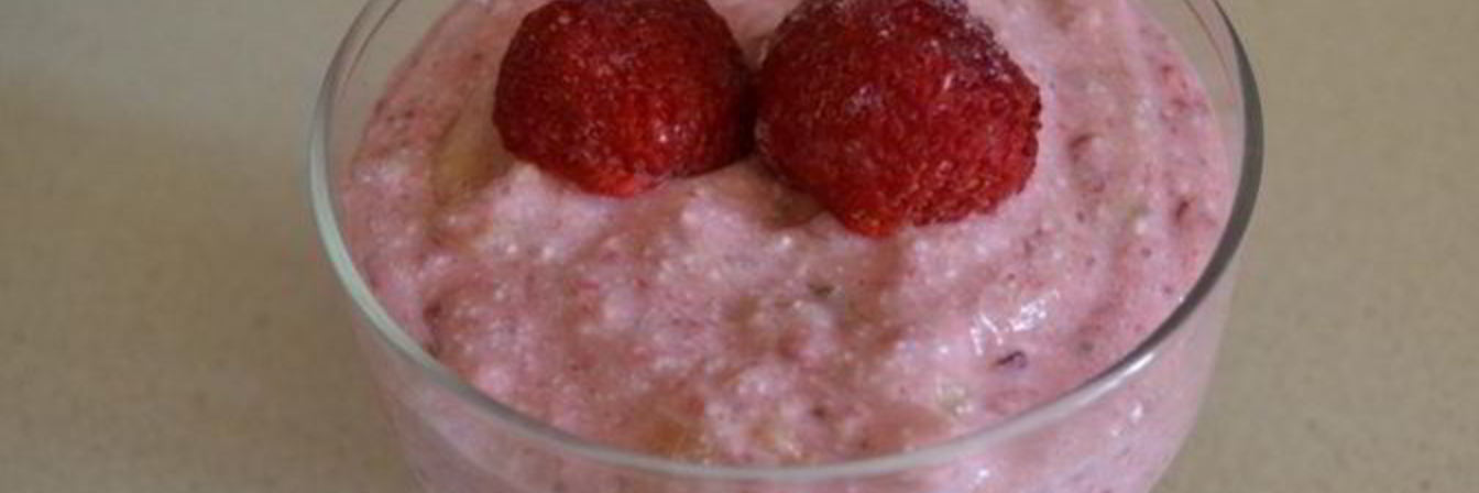 Смузи с творогом и бананом