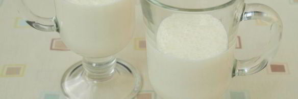 смузи с творогом и черной смородиной