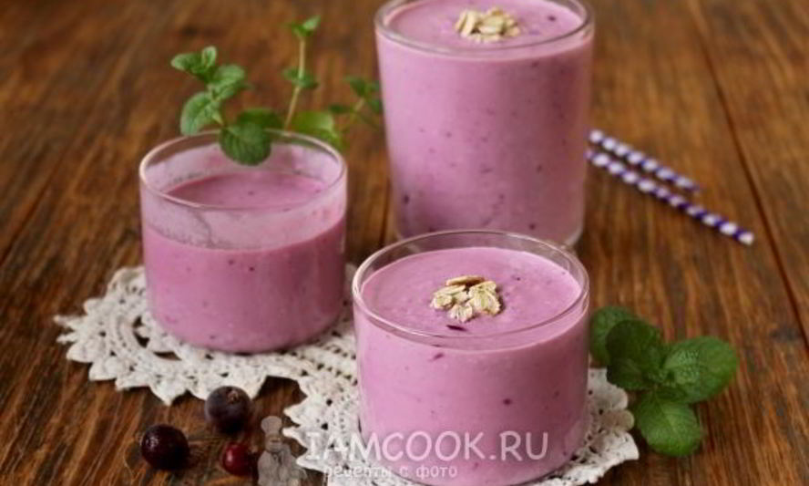 Рецепт смузей с творогом, овсянкой и смородиной