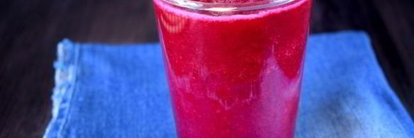 смузи со свеклой, морковью и яблоком
