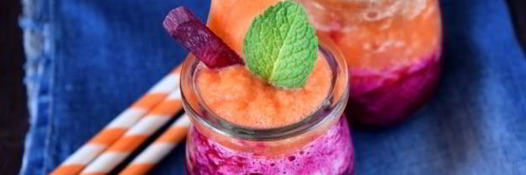 смузи со свеклой, морковью и яблоком
