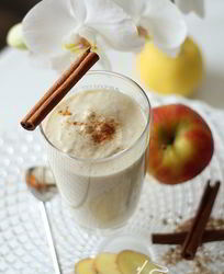 Яблочный смузи с имбирем