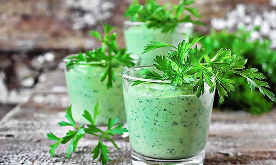 Рецепт зеленого смузи с авокадо и мятой