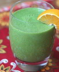 Зеленый смузи со шпинатом