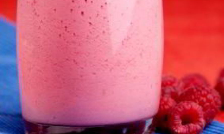 Рецепт витаминного напитка из малины и лайма