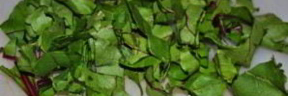 зеленый коктейль со свеклой