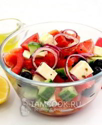 Греческий салат с брынзой