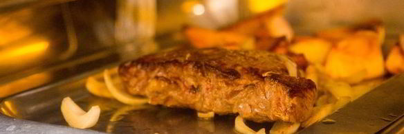 картофельный салат с говядиной