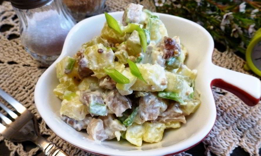 Рецепт картофельного салата с копченой рыбой