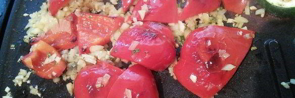 хлебный салат с антипасти и фетой