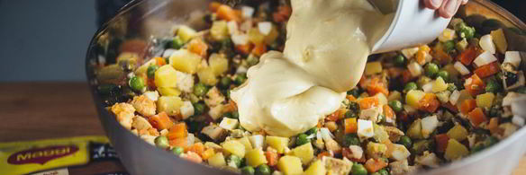 оливье с ароматной куриной грудкой