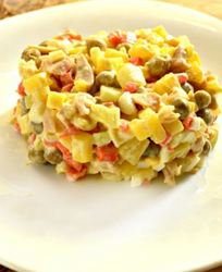 Оливье с кальмарами