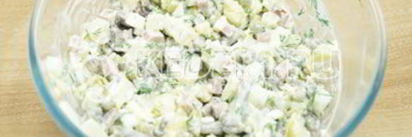 оливье с полукопченой колбасой