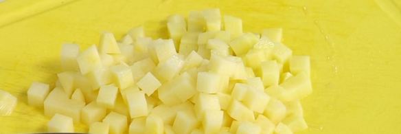 салат оливье с раковыми шейками