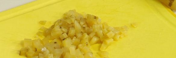 салат оливье с раковыми шейками