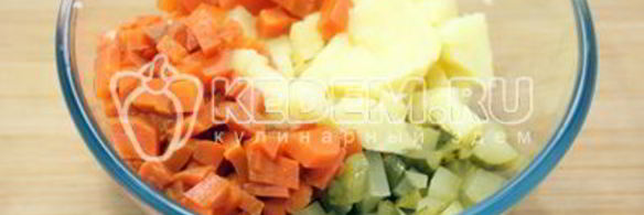 салат оливье с семгой