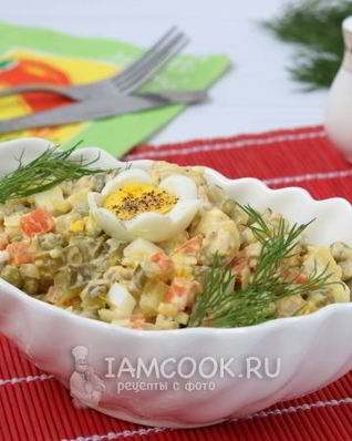 Салат Оливье со свининой