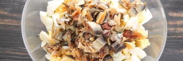 заливной салат оливье со шпротами