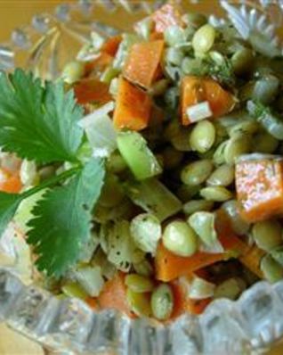 Полезный салат из чечевицы