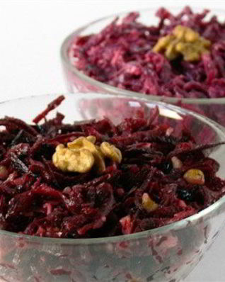 Салат из сырой свеклы