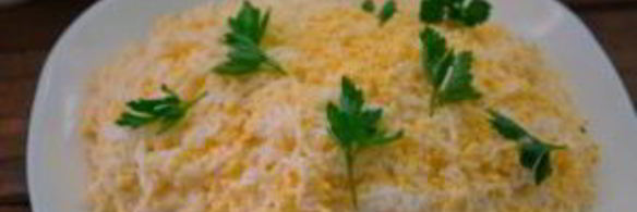 салат марсель с черносливом и корейской морковкой