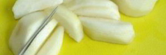 салат с фенхелем, макаронами и грушей